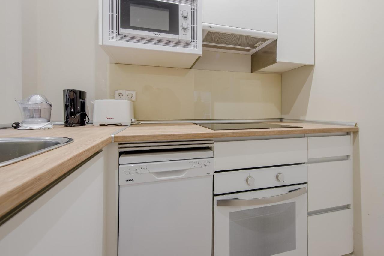 Acogedor Apt 3 Habitaciones Y Terraza En El Centro Madrid Kültér fotó